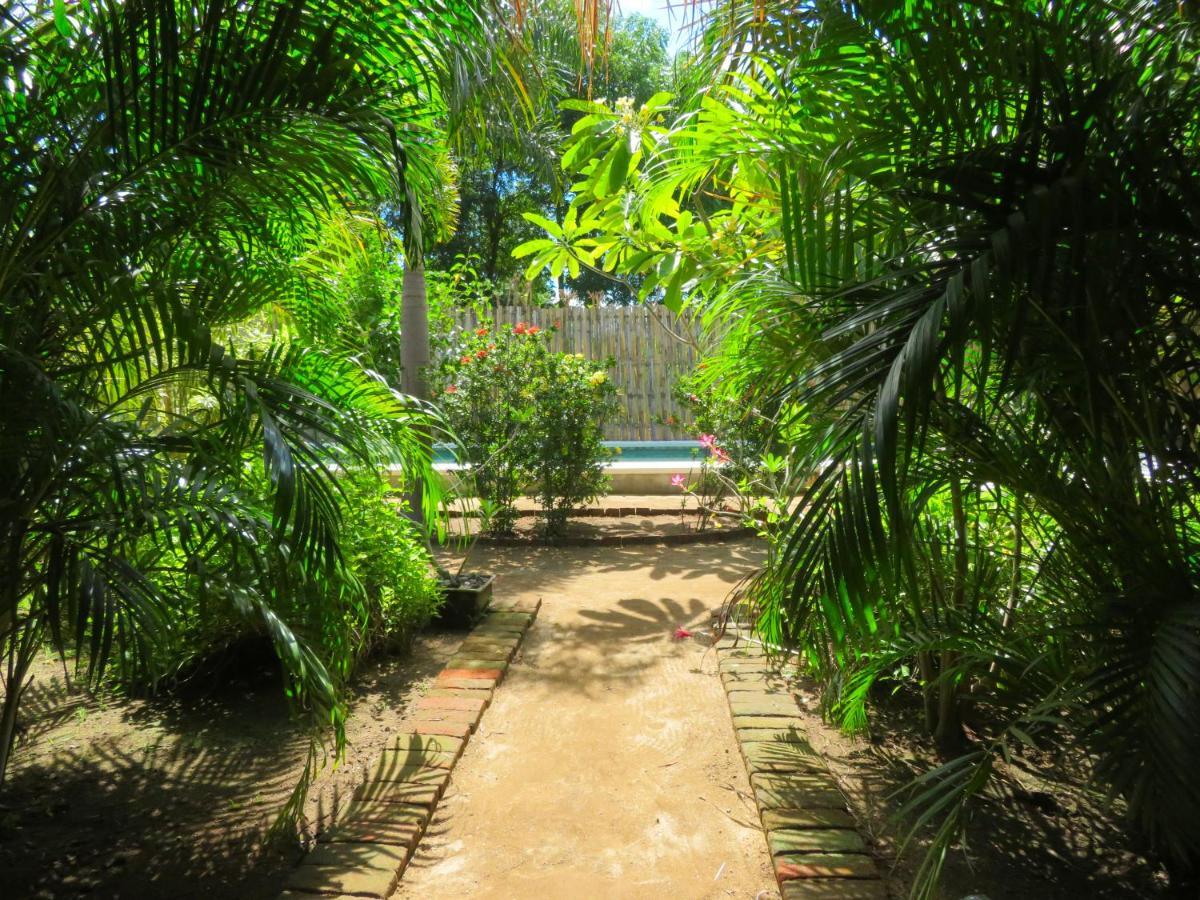 Breathe Villa Meno Gili Meno Exterior foto