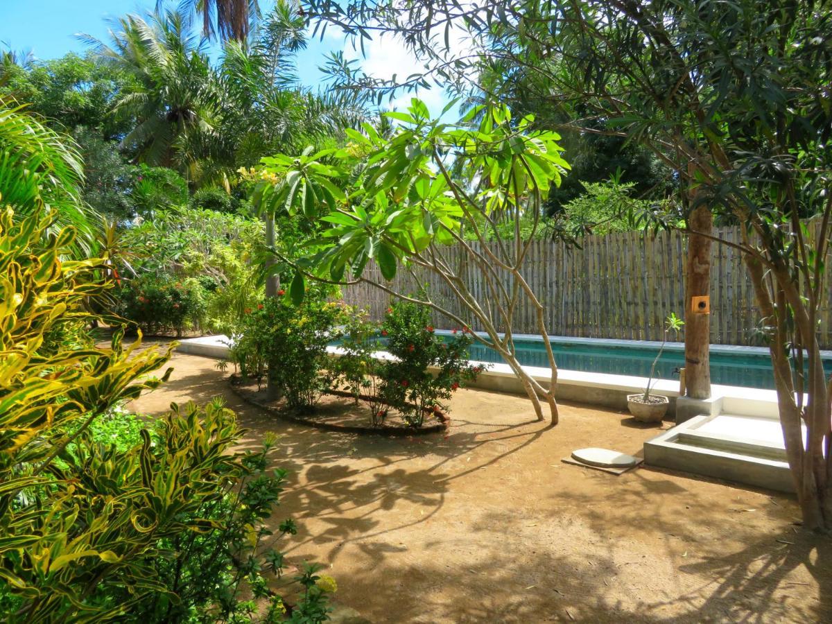 Breathe Villa Meno Gili Meno Exterior foto