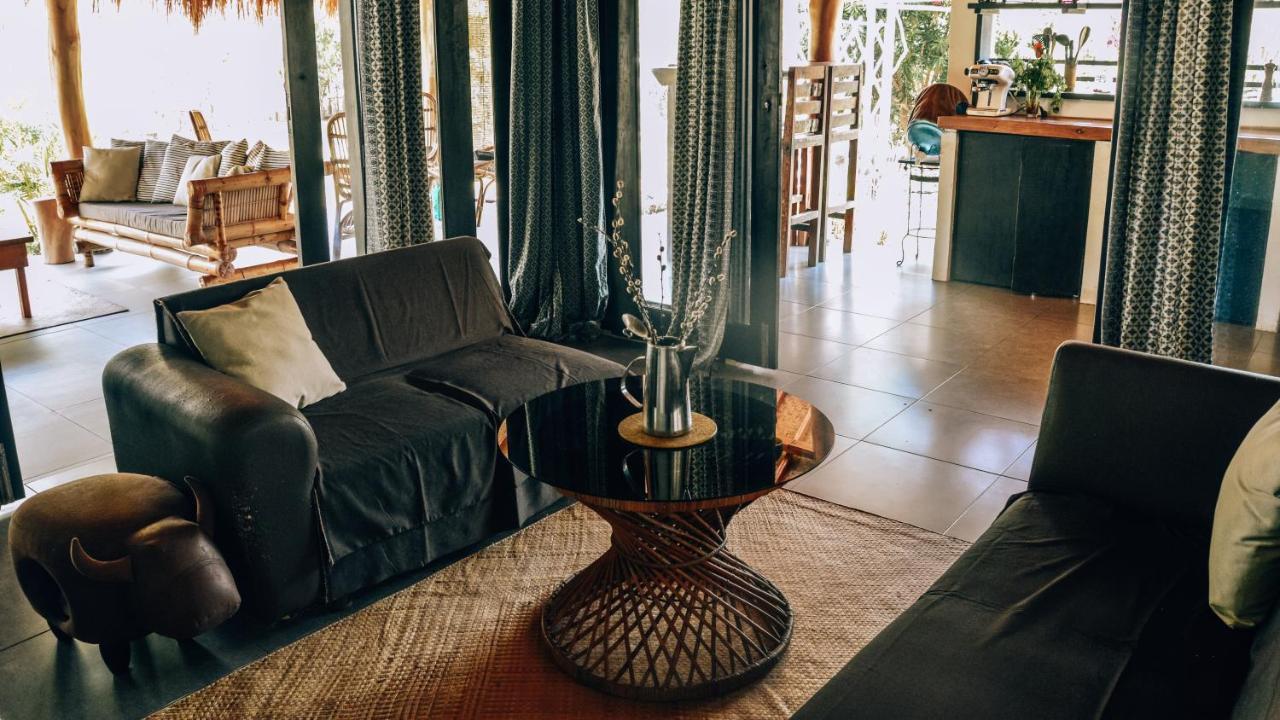 Breathe Villa Meno Gili Meno Exterior foto