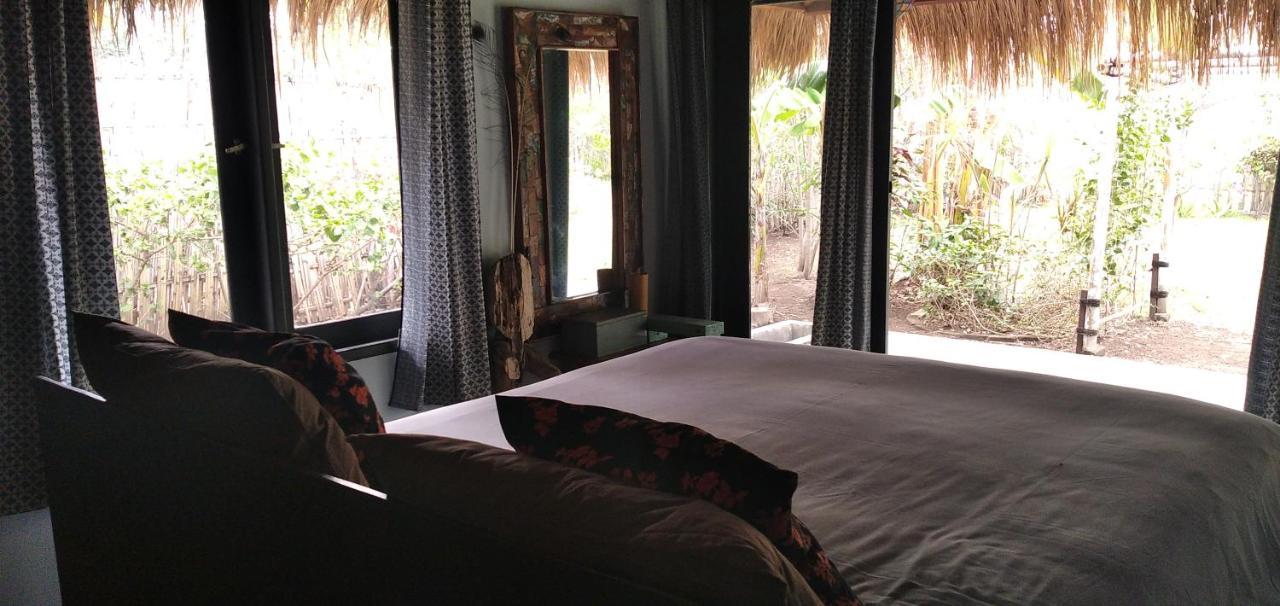 Breathe Villa Meno Gili Meno Exterior foto